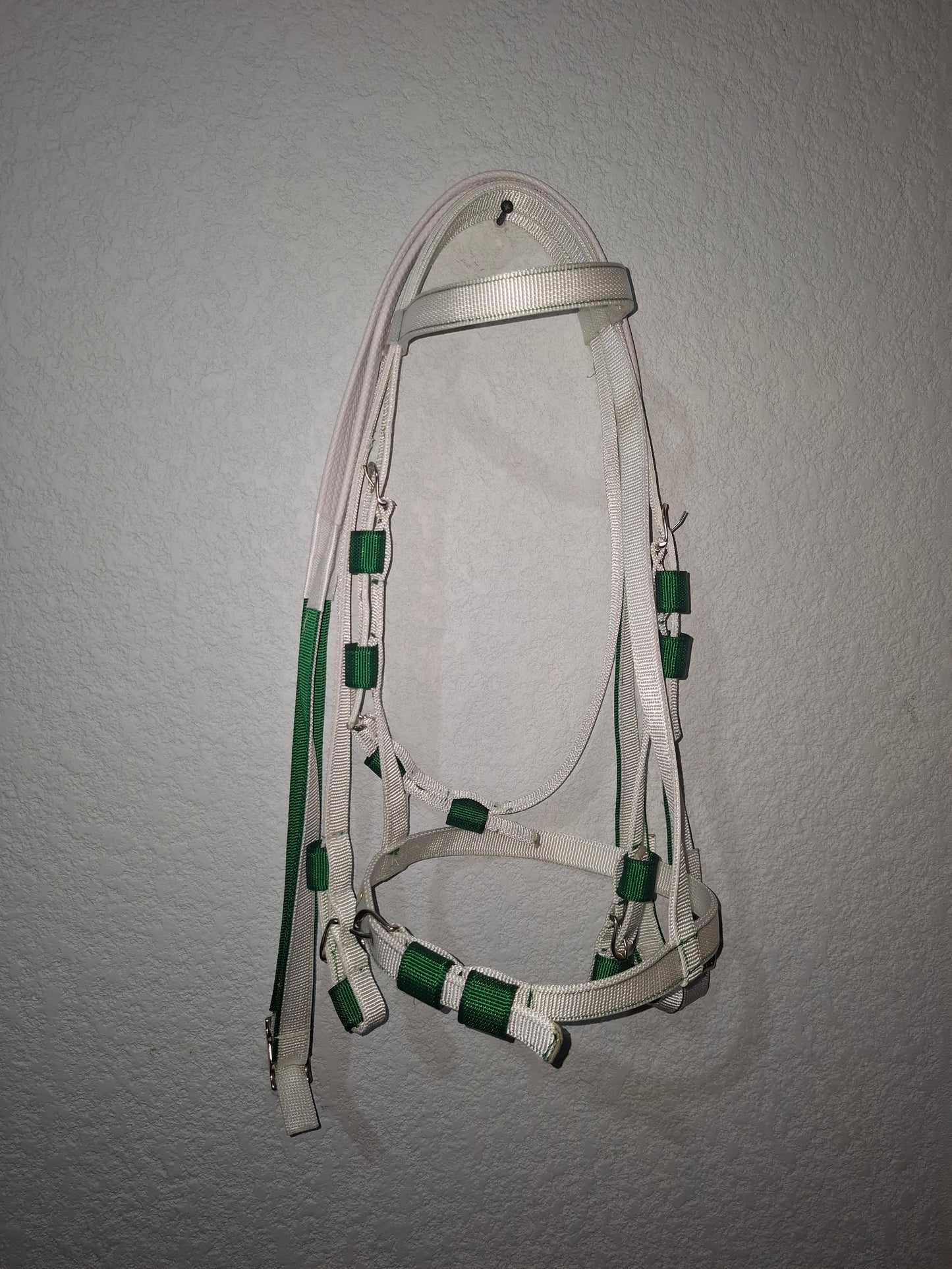 Juego de Riendas – (Riendas, Cabezada y Bosal)